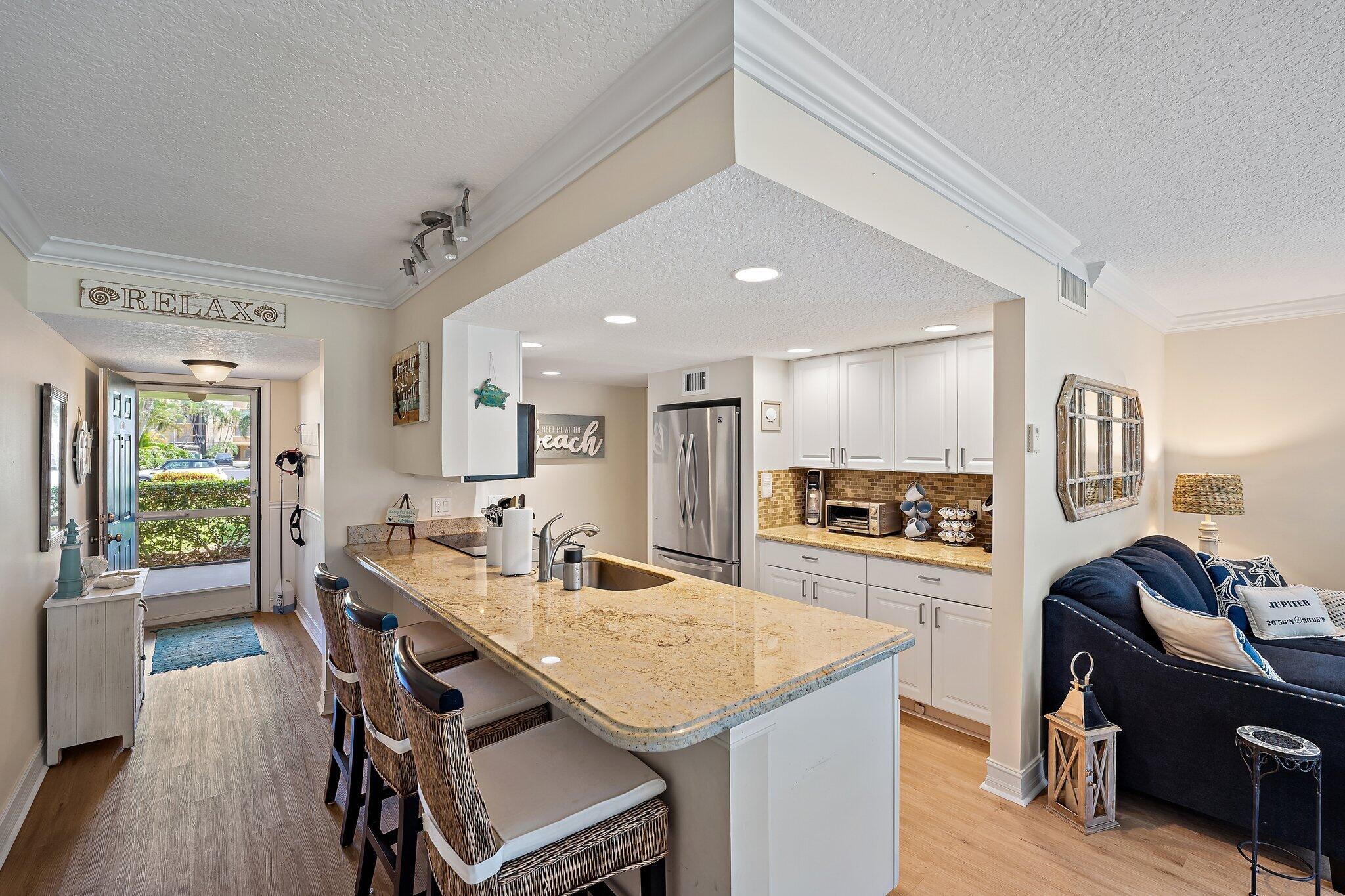 1605 Highway 1, Unit M2101 Jupiter, FL 33477 - Photo 5 of 24 013-1605US1NM2101-Jupiter-FL-SMALL