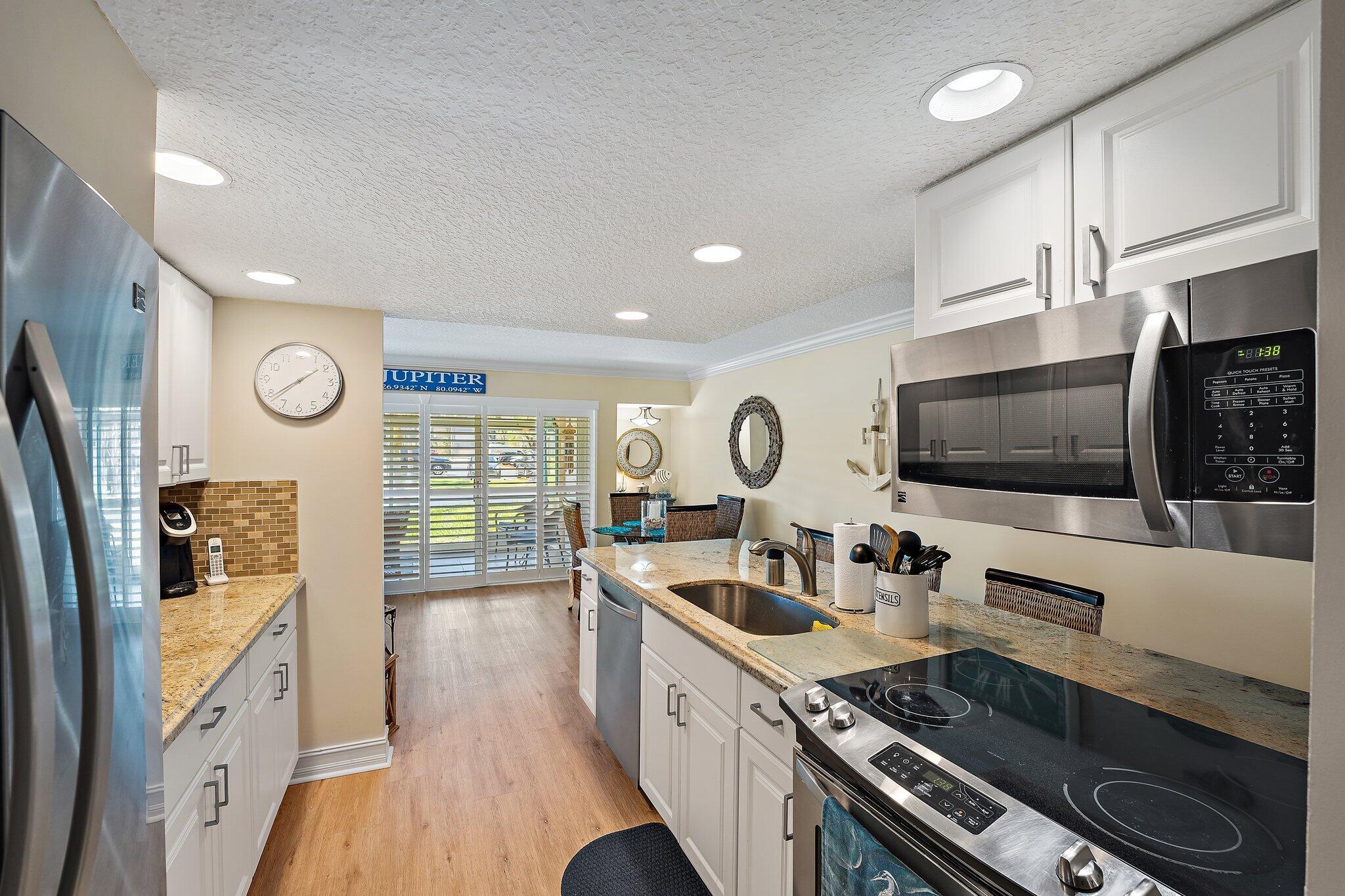 1605 Highway 1, Unit M2101 Jupiter, FL 33477 - Photo 7 of 24 015-1605US1NM2101-Jupiter-FL-SMALL