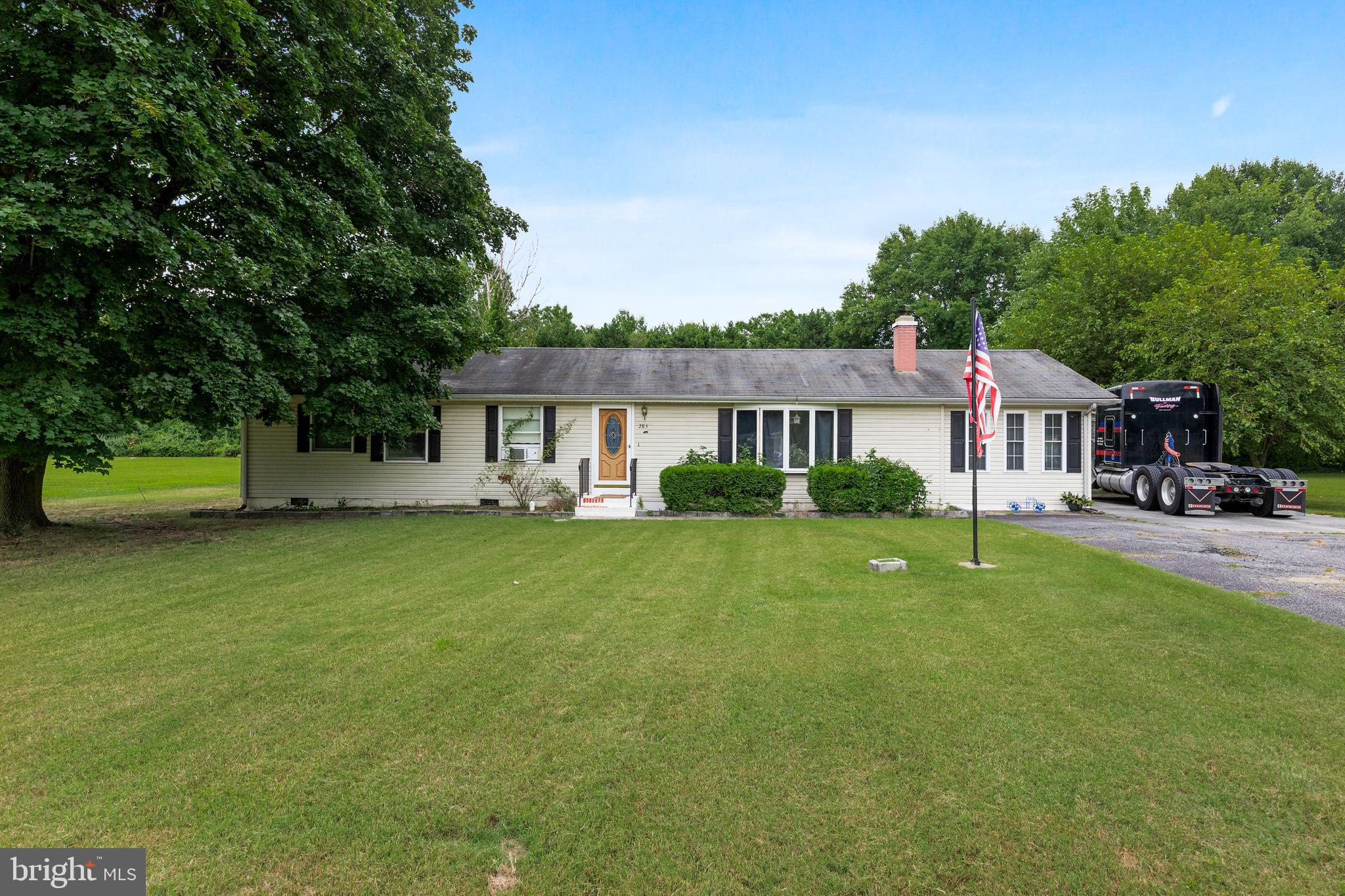 285 South Golfwood Ave