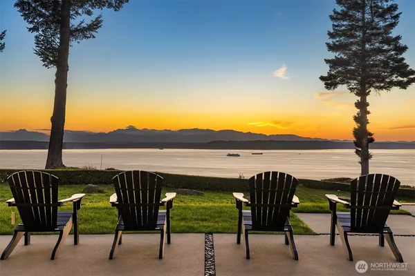 $11,300,000 | 22702 Dogwood Lane, Woodway, WA 98020