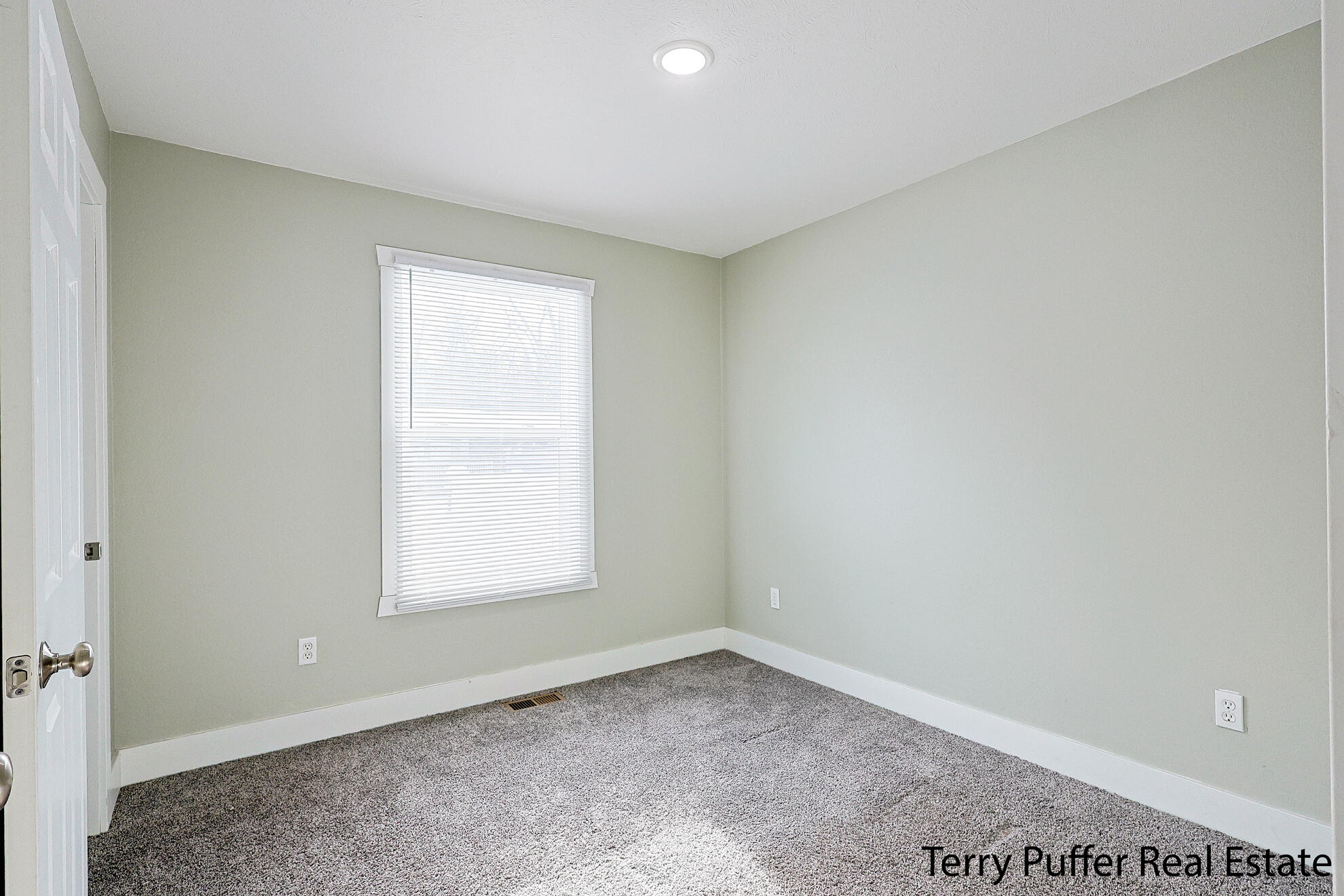 688 Cherry Road Twin Lake, MI 49457 - Photo 13 of 29 IMG_0331