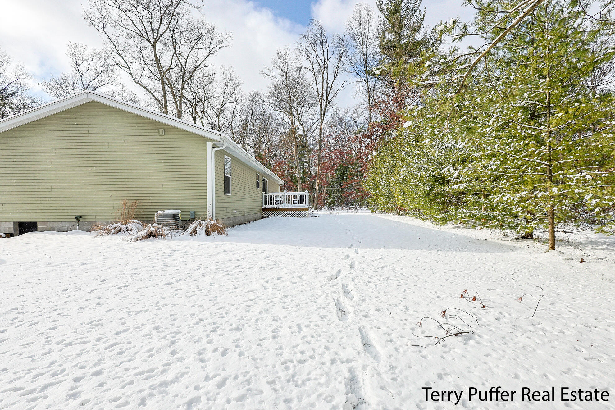 688 Cherry Road Twin Lake, MI 49457 - Photo 27 of 29 IMG_0407