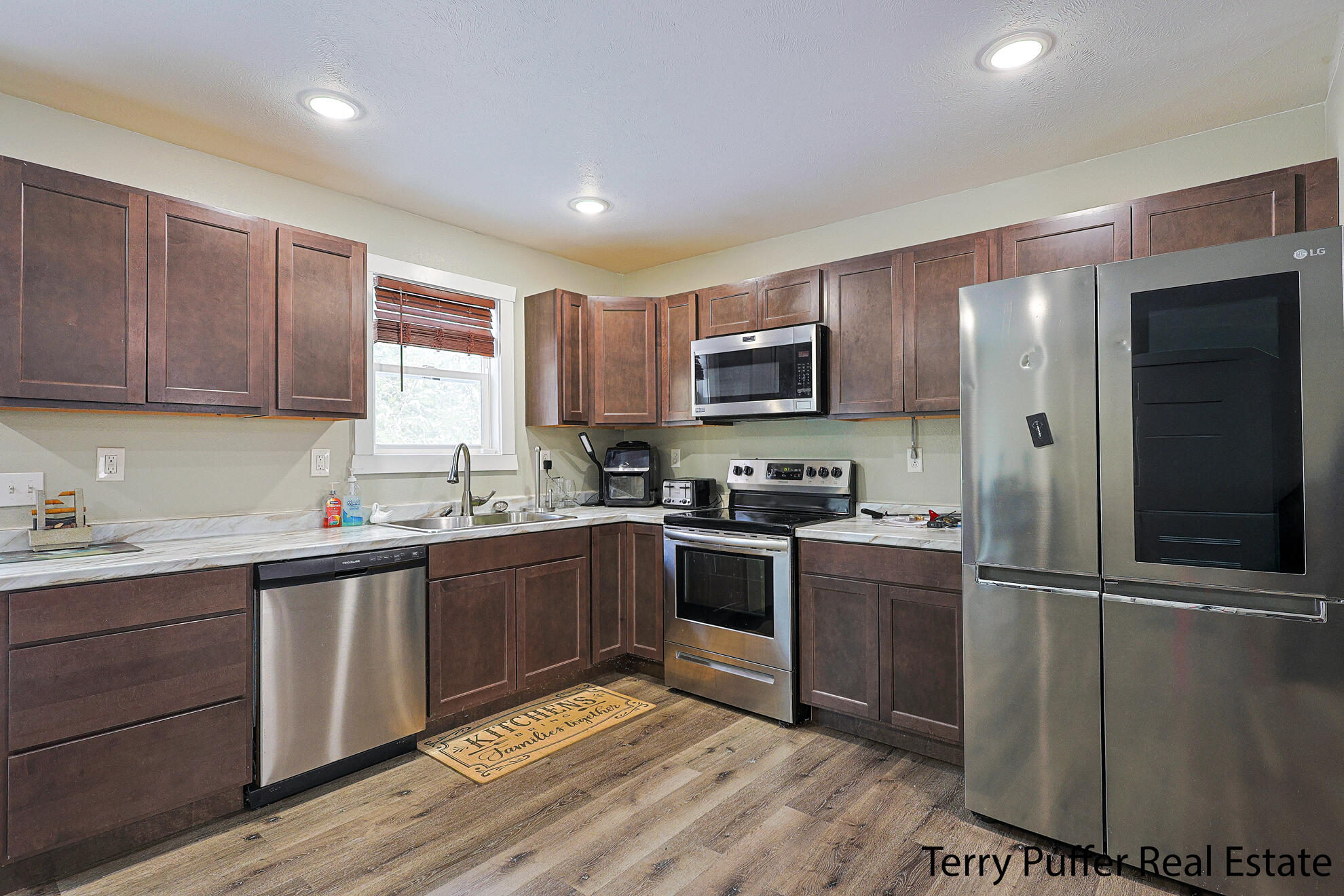 688 Cherry Road Twin Lake, MI 49457 - Photo 7 of 29 IMG_0271