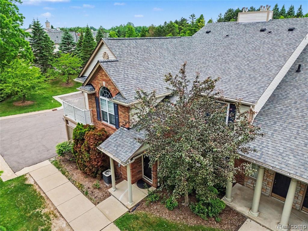 3633 Oakmonte Boulevard, Unit 189 Rochester, MI 48306 - Photo 2 of 36