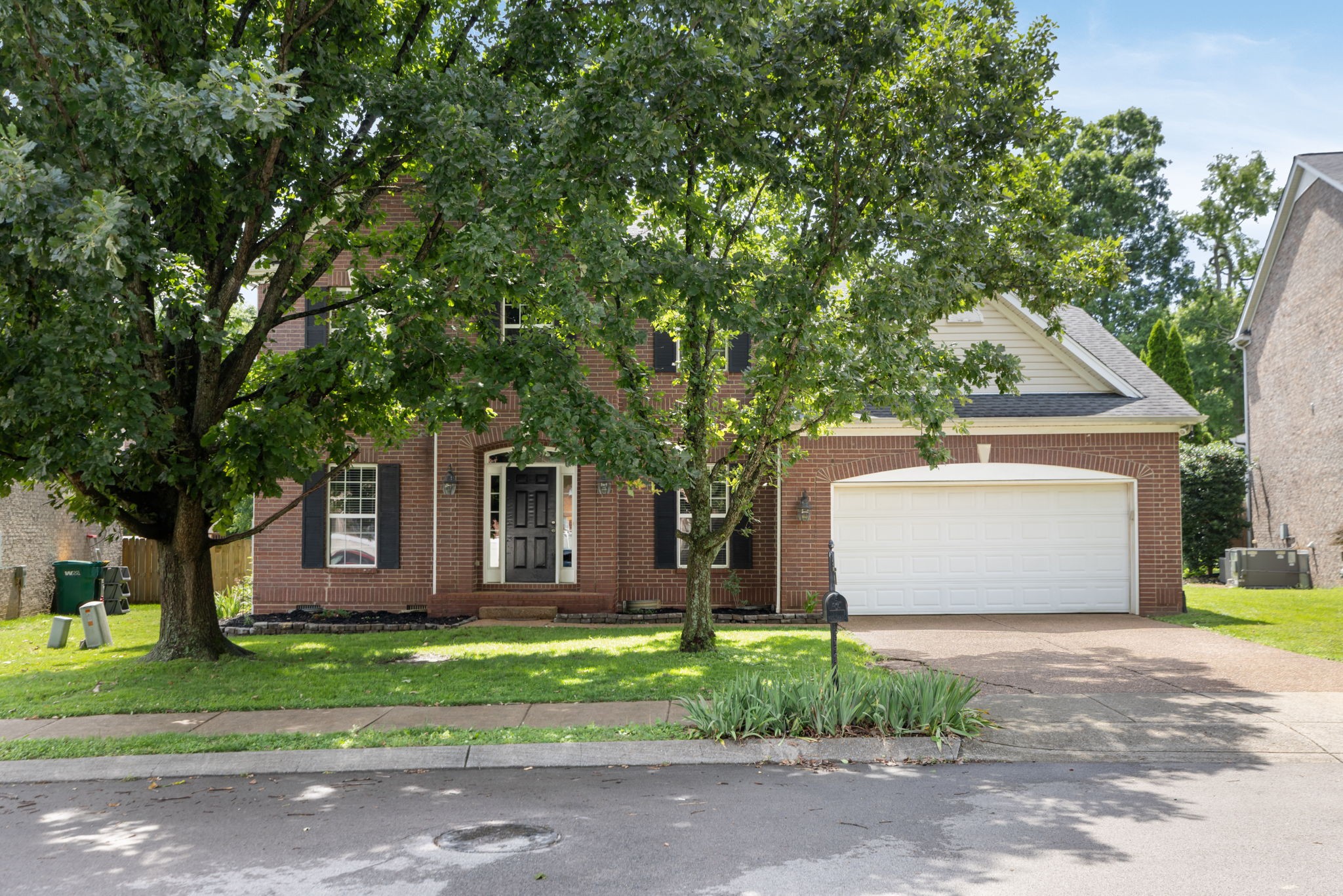 2008 Flocking Drive Spring Hill, TN 37174 - Photo 7 of 59