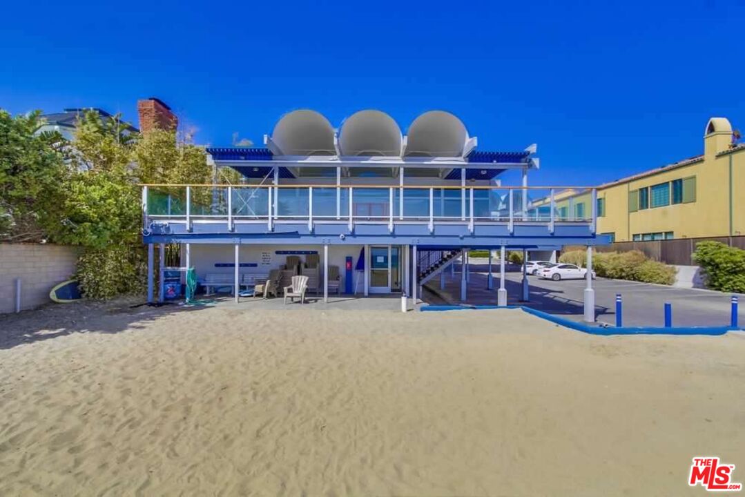 6326 Trancas Canyon Road Malibu, CA 90265 - Photo 51 of 53 a view of a large pool with brick walls