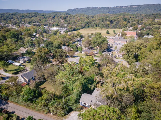 $324,900 | 3805 Pickering Avenue, Red Bank, TN 37415