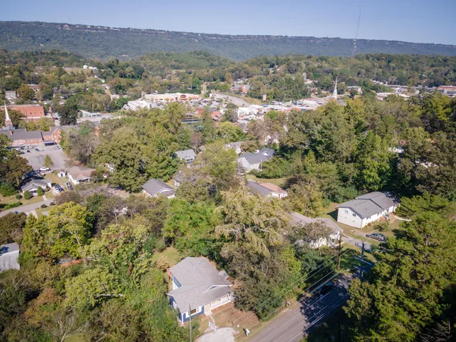 $324,900 | 3805 Pickering Avenue, Red Bank, TN 37415