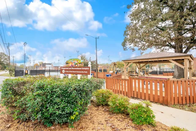 $324,900 | 3805 Pickering Avenue, Red Bank, TN 37415