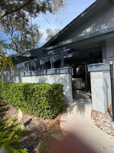 35 Pinewinds Boulevard Oldsmar, FL 34677 - Photo 6 of 36 a view of a garage