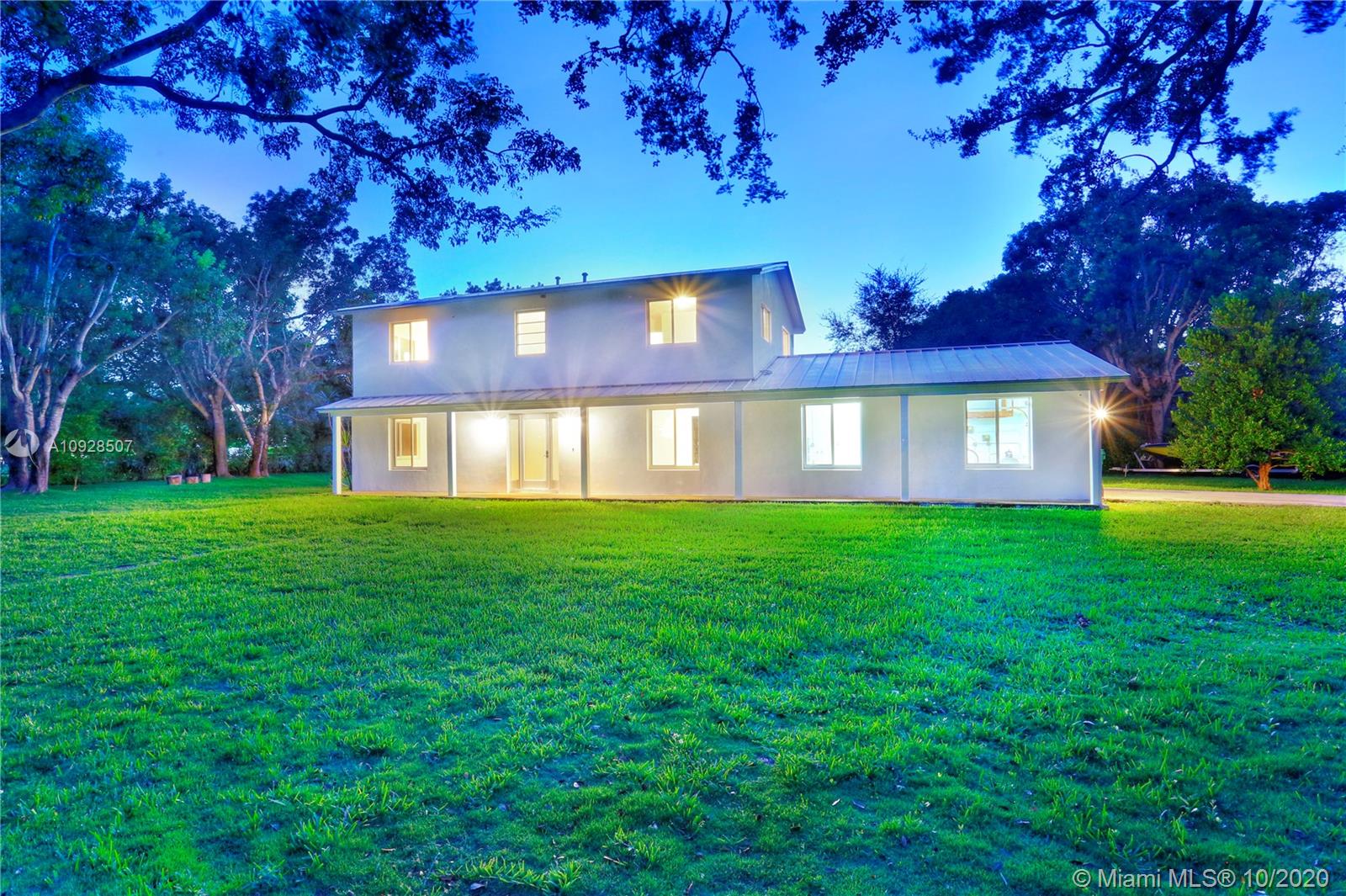 12800 Old Cutler Road Pinecrest, FL 33156 - Photo 2 of 41 Gallery Image 2