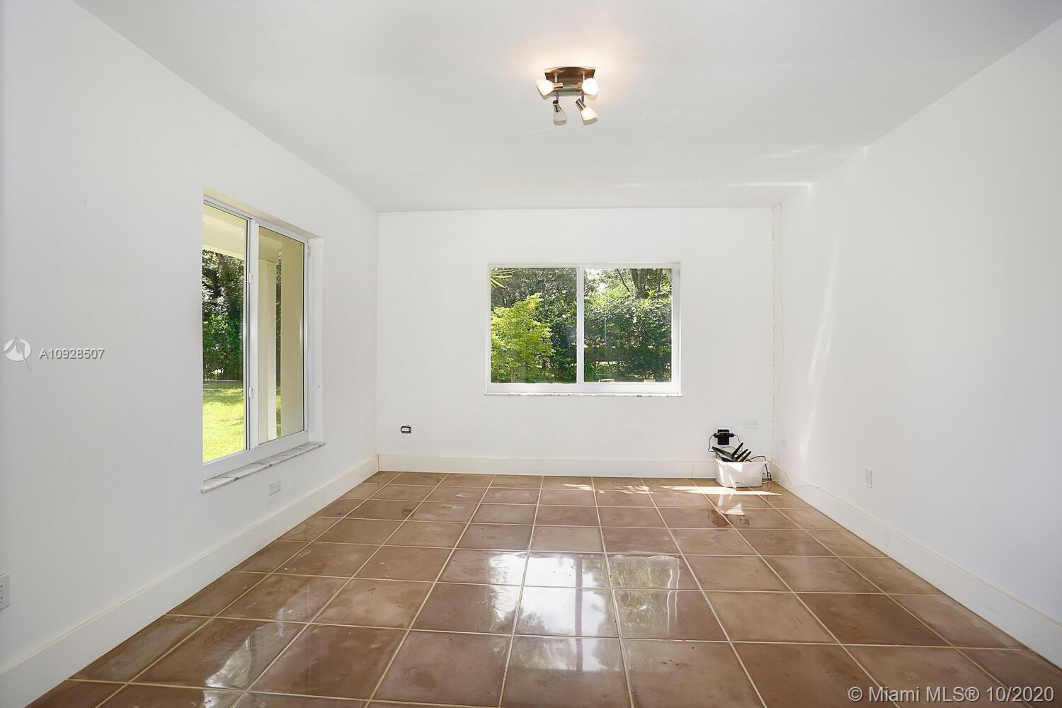 12800 Old Cutler Road Pinecrest, FL 33156 - Photo 12 of 41 Gallery Image 12
