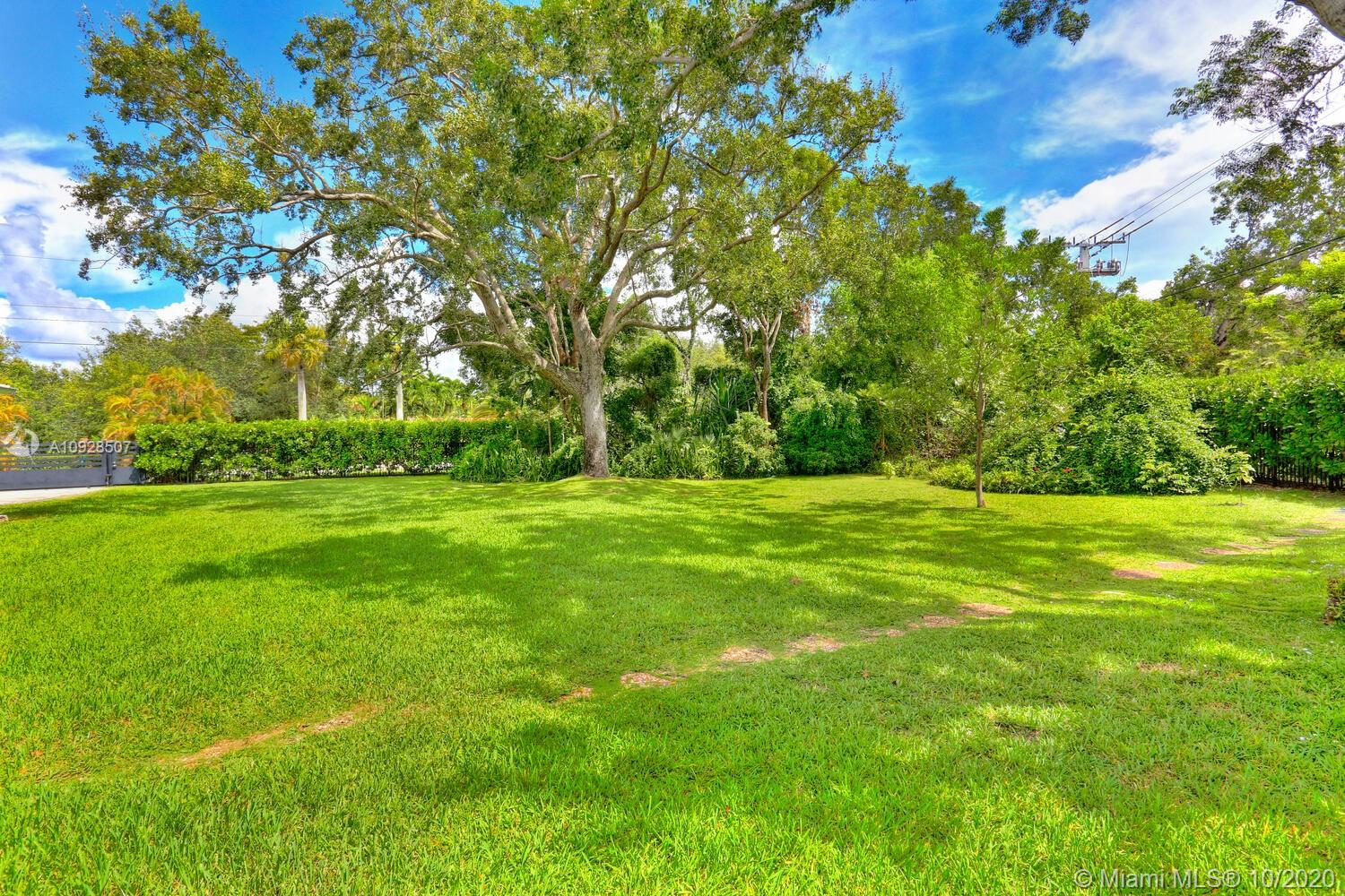 12800 Old Cutler Road Pinecrest, FL 33156 - Photo 29 of 41 Gallery Image 29