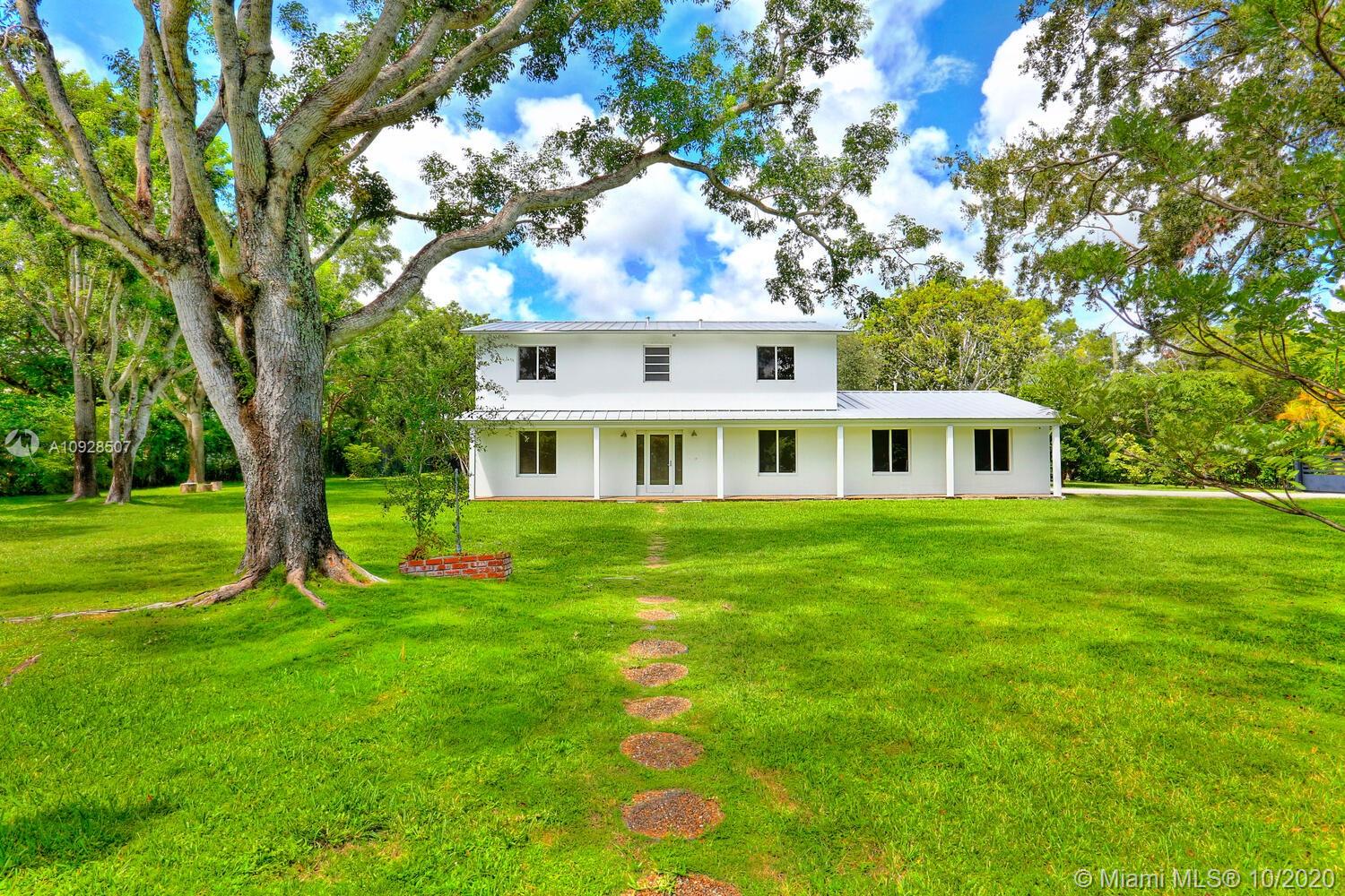12800 Old Cutler Road Pinecrest, FL 33156 - Photo 5 of 41 Gallery Image 5