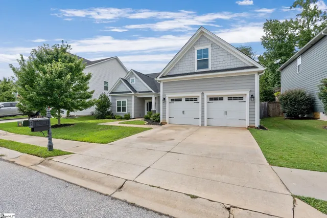 $455,000 | 208 Arbor Walk Court, Simpsonville, SC 29681