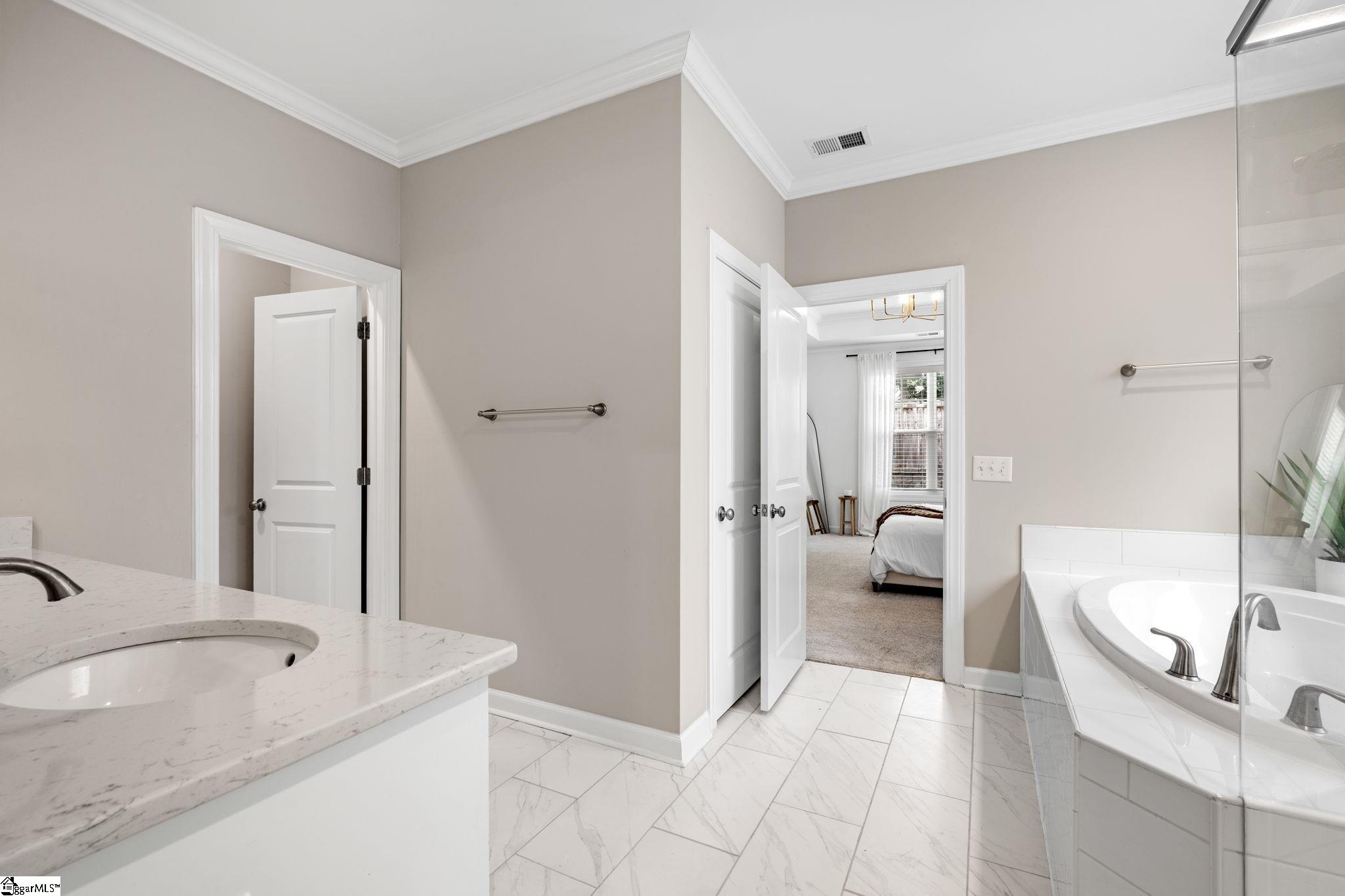 208 Arbor Walk Court Simpsonville, SC 29681 - Photo 32 of 36