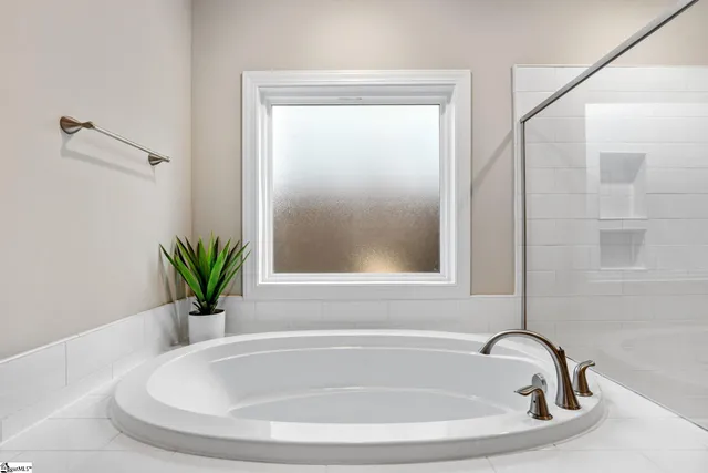 $455,000 | 208 Arbor Walk Court, Simpsonville, SC 29681