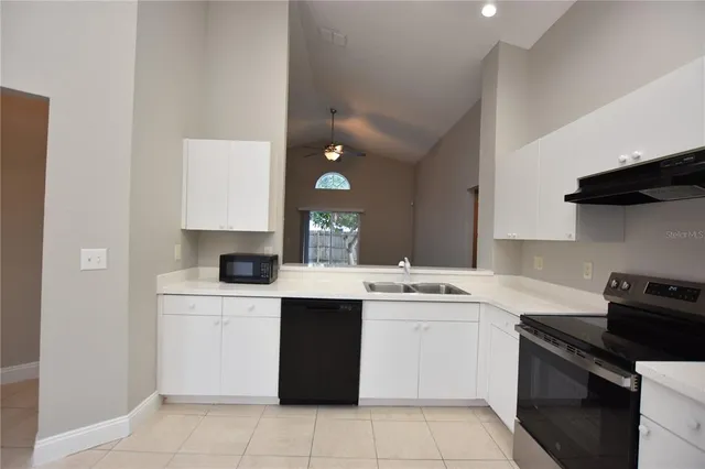 $1,700 | 141 Osprey Heights Drive, Winter Haven, FL 33880