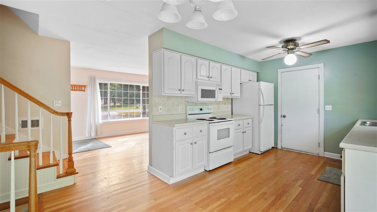 128 West Arbor Heights Road Spring Arbor, MI 49283 - Photo 8 of 34 Photo 8
