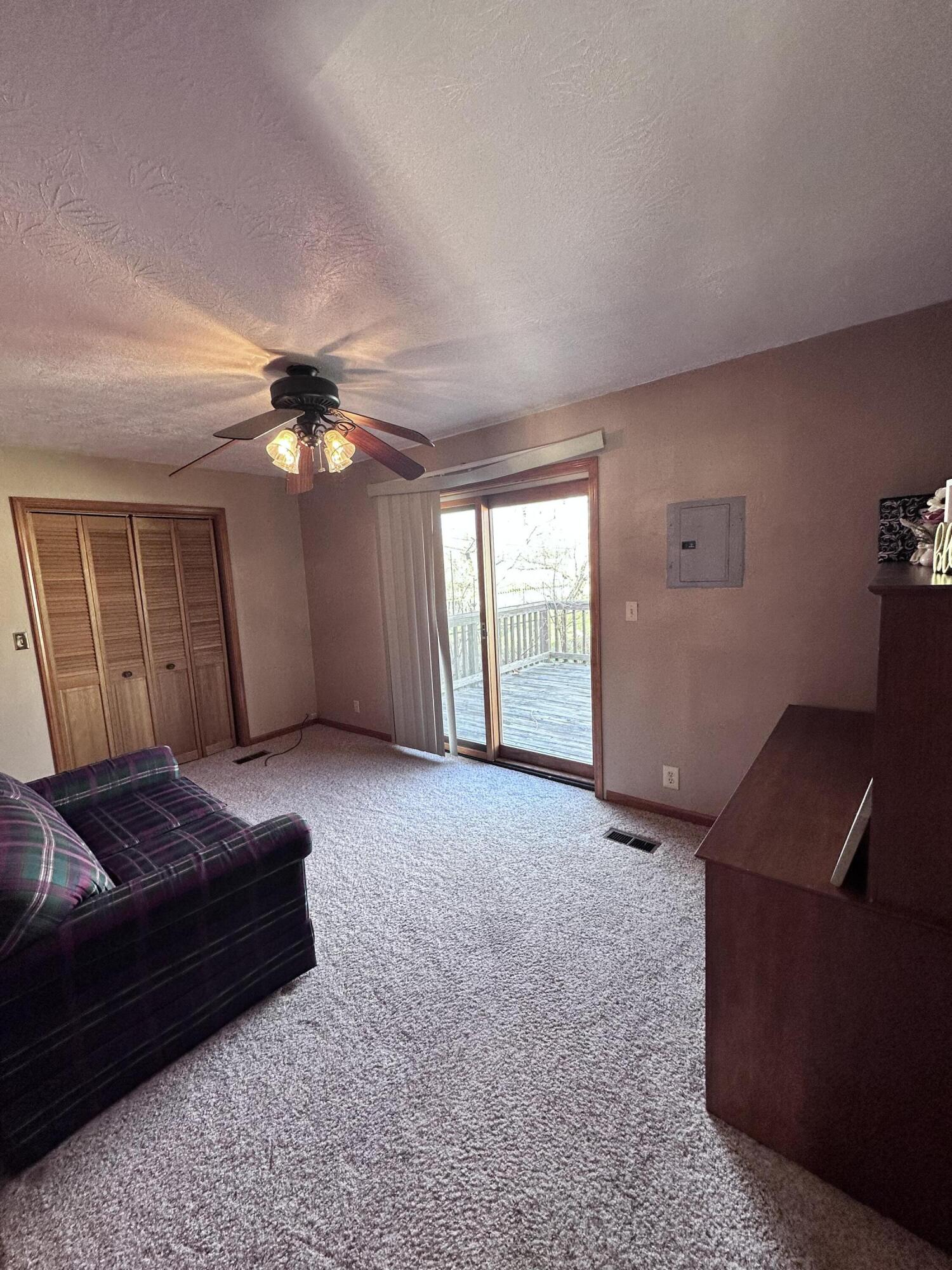 135 South Scott Street Rensselaer, IN 47978 - Photo 6 of 9 1500x2000