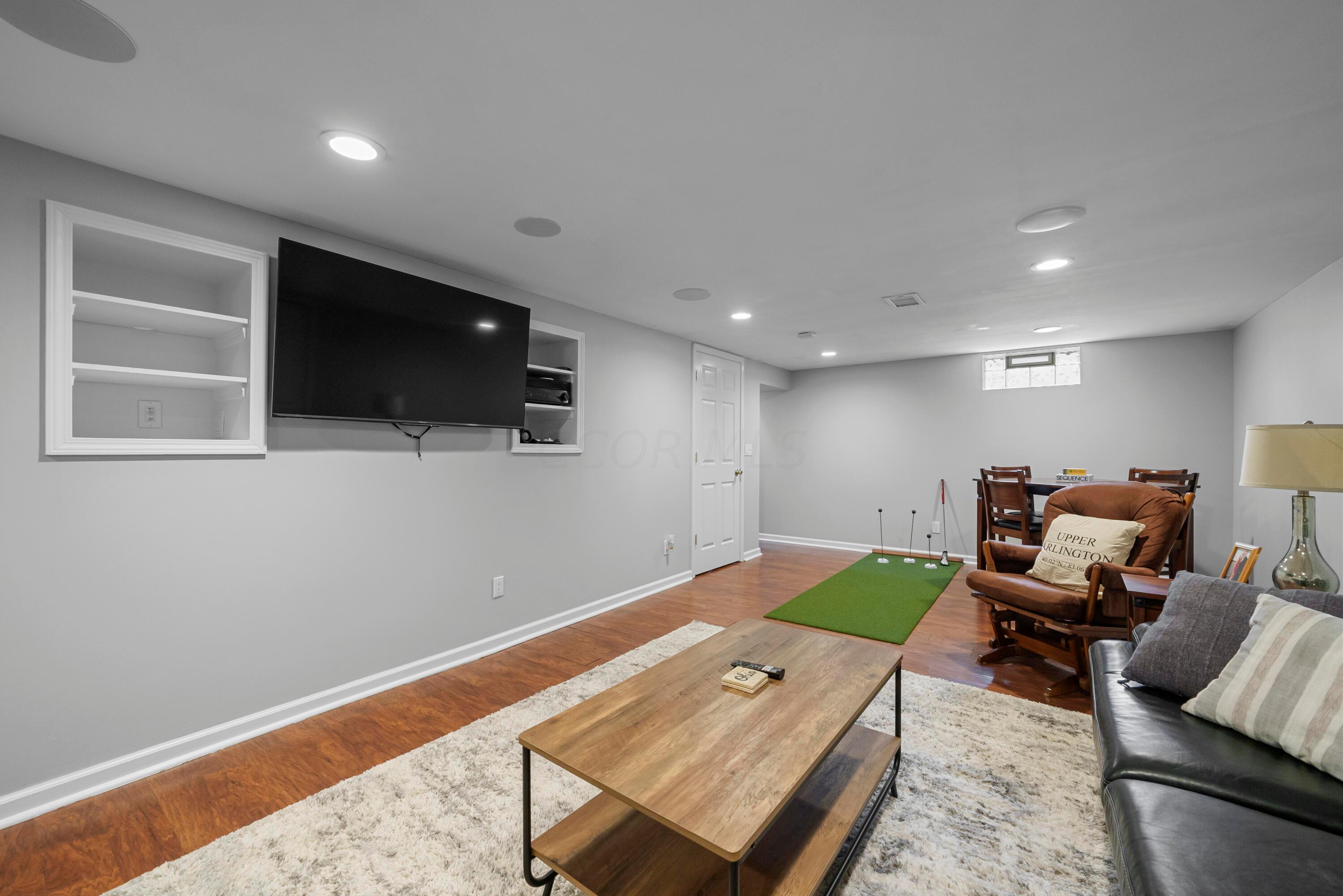 2731 Cranford Road Columbus, OH 43221 - Photo 33 of 41 Finished Basement