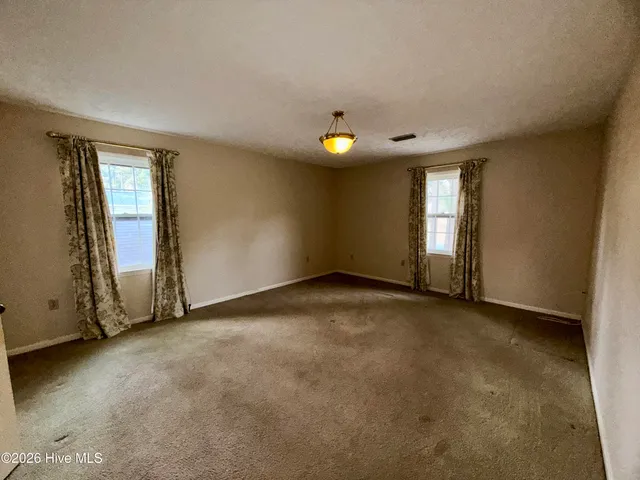 $300,000 | 8041 St Andrews Drive, Laurinburg, NC 28352