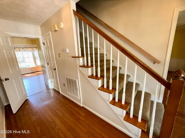 $300,000 | 8041 St Andrews Drive, Laurinburg, NC 28352