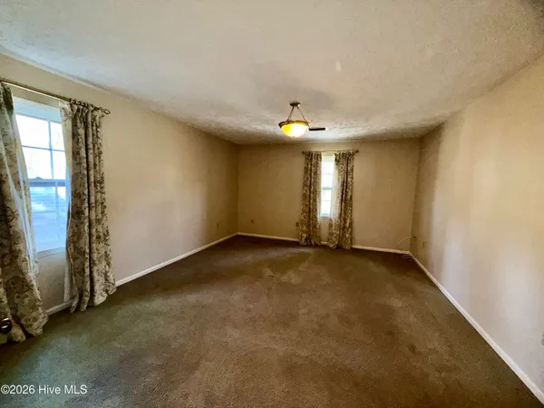 $300,000 | 8041 St Andrews Drive, Laurinburg, NC 28352