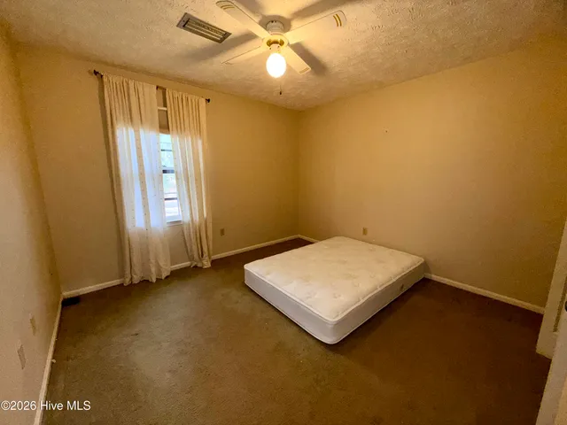 $300,000 | 8041 St Andrews Drive, Laurinburg, NC 28352