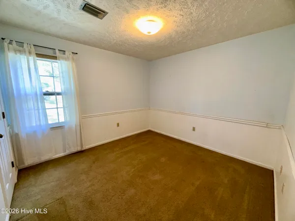 $300,000 | 8041 St Andrews Drive, Laurinburg, NC 28352