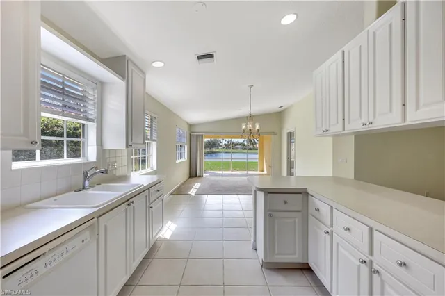 $469,900 | 4255 Redonda Lane, Naples, FL 34119