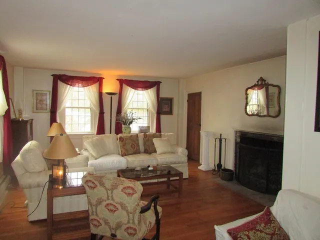 $649,900 | 678 North Main Street, Attleboro, MA 02703