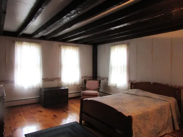 $649,900 | 678 North Main Street, Attleboro, MA 02703