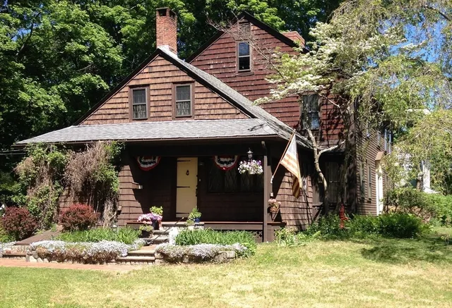 $649,900 | 678 North Main Street, Attleboro, MA 02703