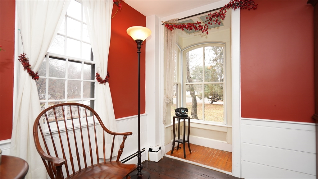 678 North Main Street Attleboro, MA 02703 - Photo 4 of 42