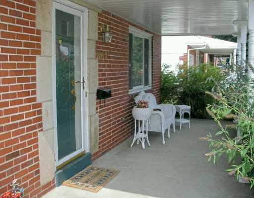 882 Rolling Rock Road Pittsburgh, PA 15234 - Photo 7 of 8 Patio/Deck.