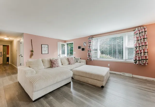 $599,900 | 649 Middle Road, Acushnet, MA 02743