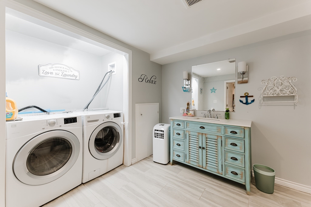 649 Middle Road Acushnet, MA 02743 - Photo 31 of 42