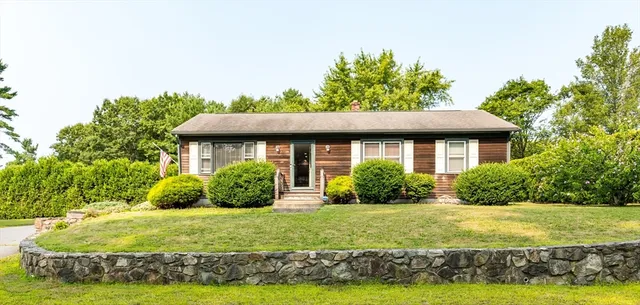 $599,900 | 649 Middle Road, Acushnet, MA 02743