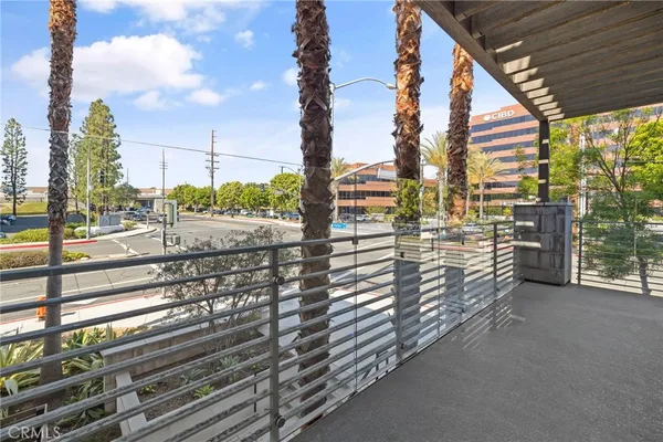 $1,098,000 | 719 South Grable Circle, Orange, CA 92868