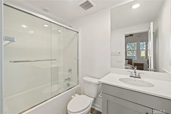 $1,098,000 | 719 South Grable Circle, Orange, CA 92868