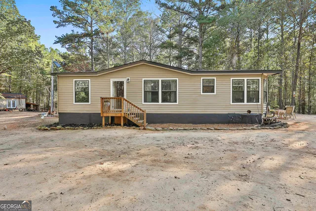 $324,890 | 2758 Straylott Road, Franklin, GA 30217