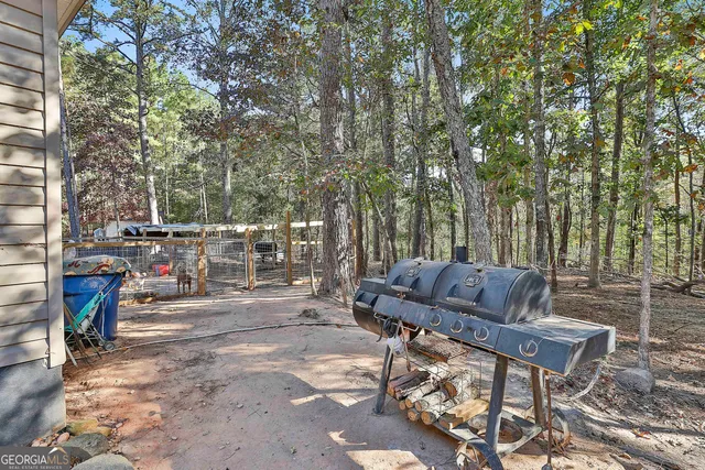 a view of outdoor space yard and patio