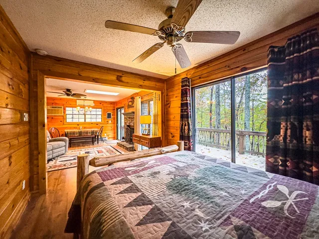 $229,900 | 231 Dogwood Circle, Hayesville, NC 28904