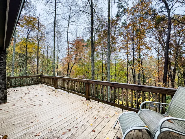 $229,900 | 231 Dogwood Circle, Hayesville, NC 28904