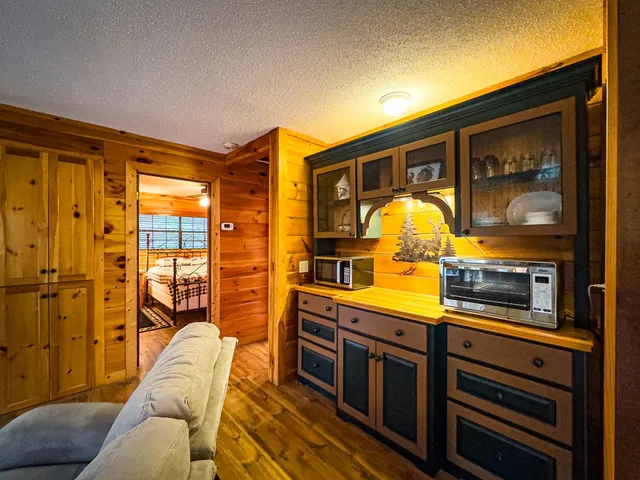 $229,900 | 231 Dogwood Circle, Hayesville, NC 28904