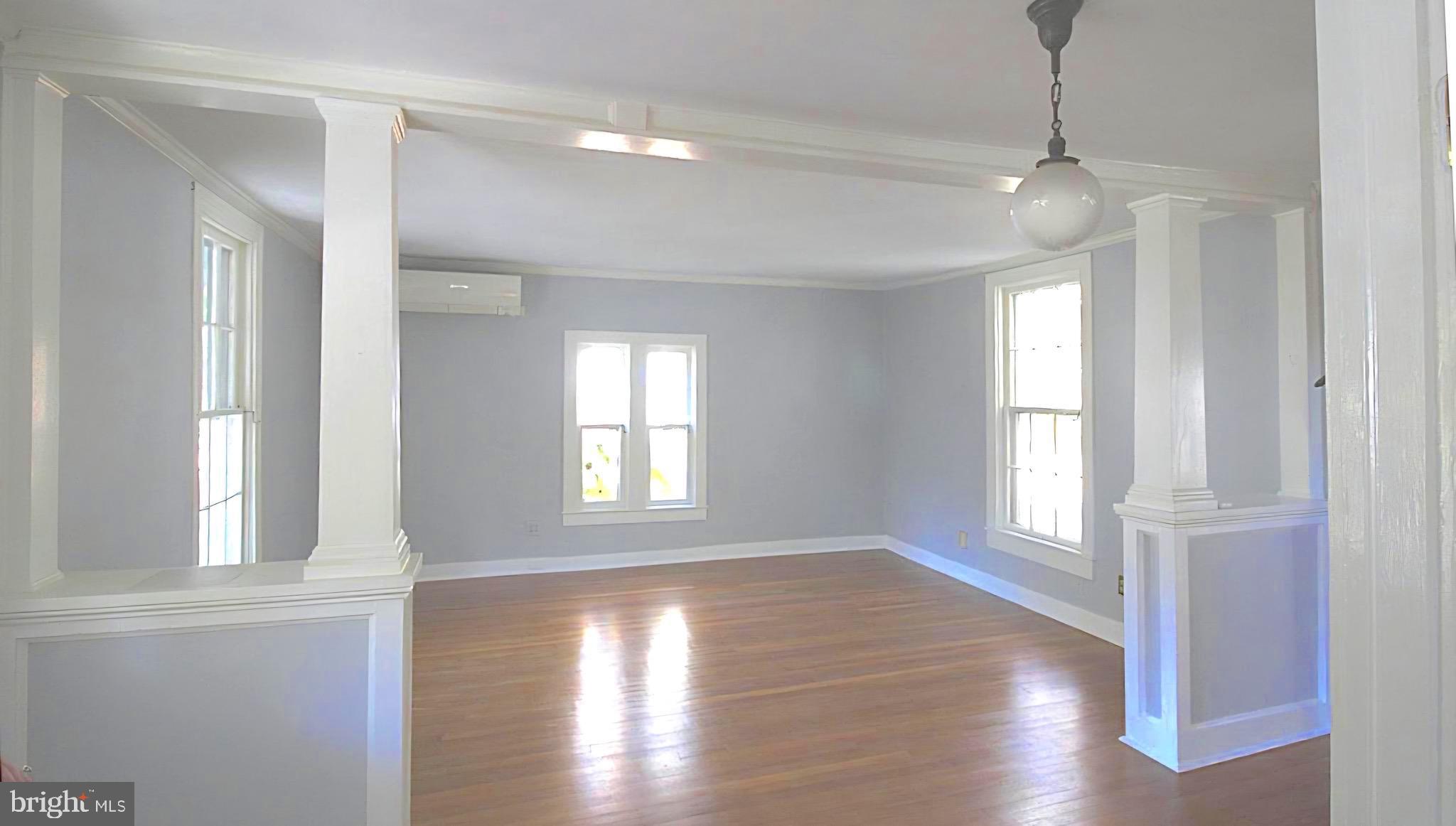 7683 Tilghman Island Road Sherwood, MD 21665 - Photo 12 of 38 Living room/Family Room