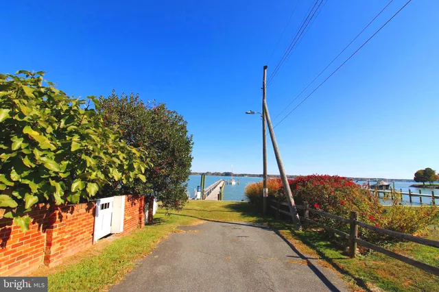 $375,000 | 7683 Tilghman Island Road, Sherwood, MD 21665