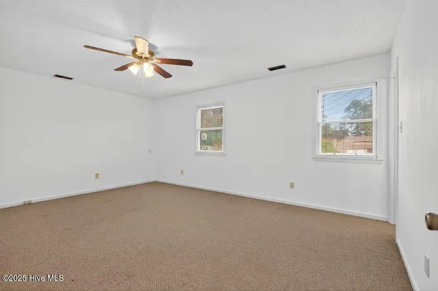 $277,500 | 110 Stonebridge Trail, Havelock, NC 28532