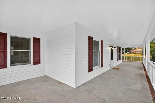 $277,500 | 110 Stonebridge Trail, Havelock, NC 28532